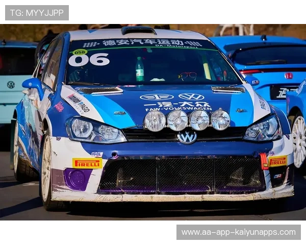 赛车最后一圈发车故障仍保住排名：背后隐藏的速度与坚韧