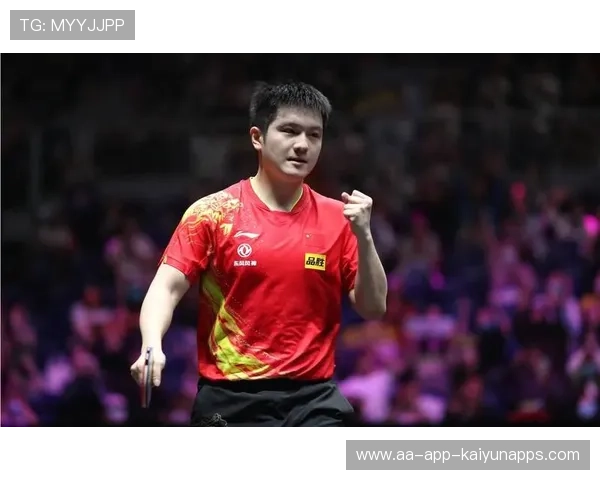 现场观赛英超，樊振东感叹：“这气氛太燃了！”