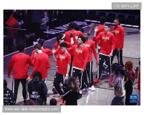 篮网队迎来主场大捷,争夺季后赛资格,篮网队晋级 篮网队迎来主场大捷,争夺季后赛资格,篮网队晋级